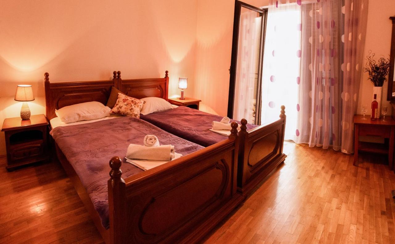 Apartments And Rooms Marija Budva Bagian luar foto