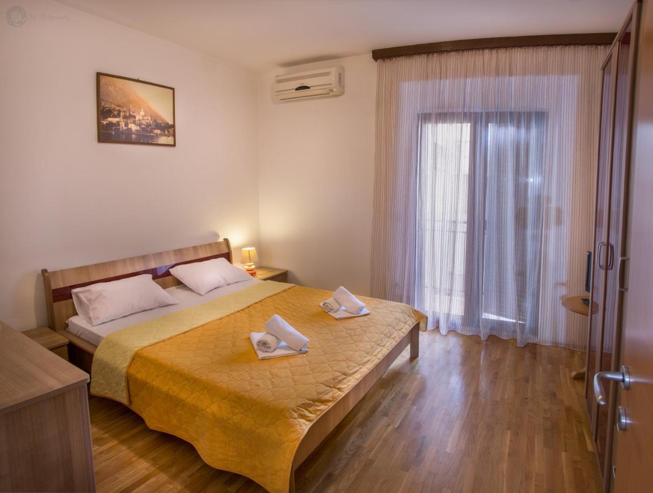 Apartments And Rooms Marija Budva Bagian luar foto