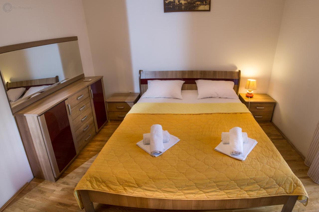 Apartments And Rooms Marija Budva Bagian luar foto