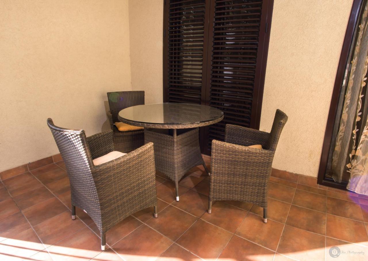 Apartments And Rooms Marija Budva Bagian luar foto